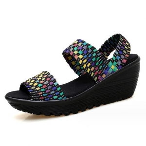 Lady strap woven shoes